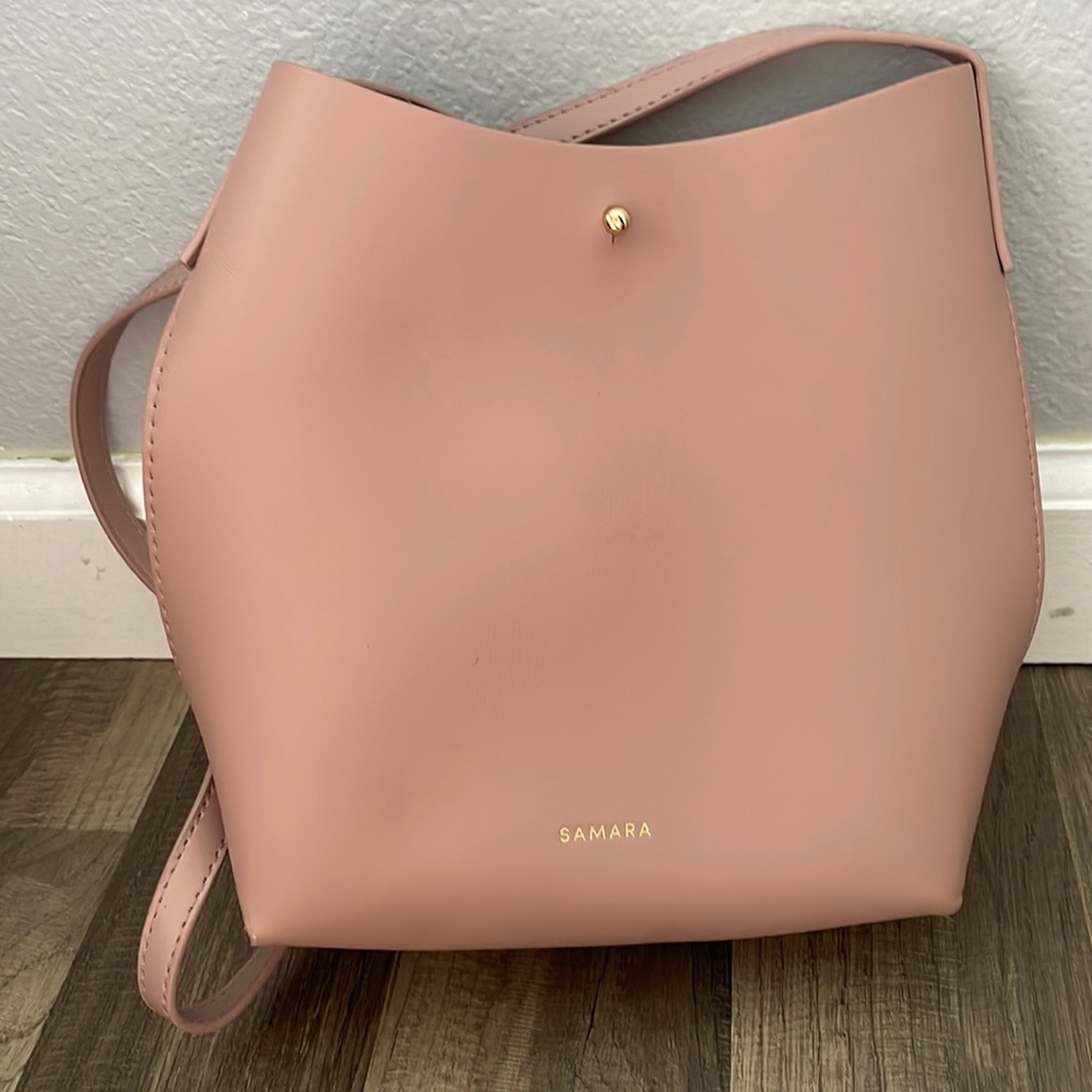 Vegan blush Samara cross body bag